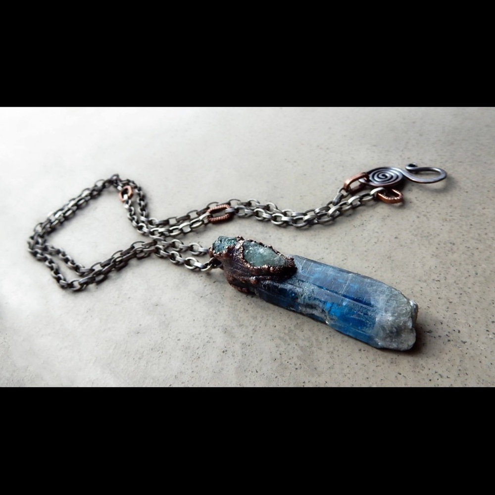 💙Blue kyanite and aquamarine necklace 💙HOST PICK!💙💙💙💙
